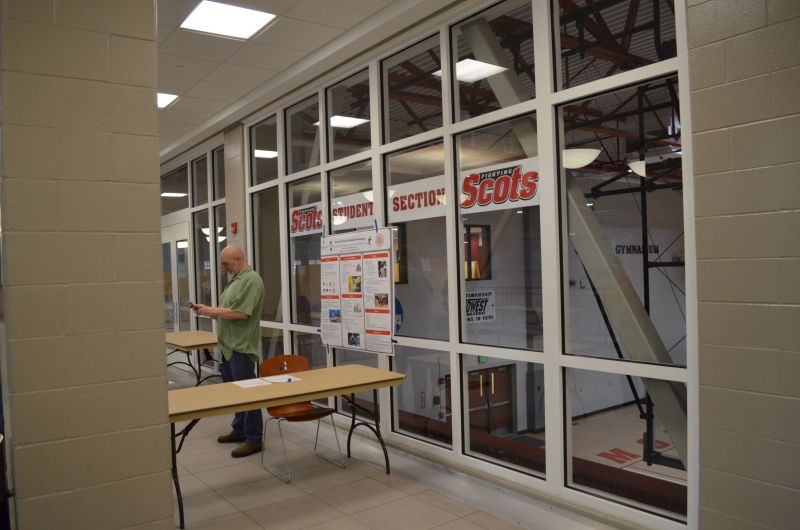 File:DSC 0866 (Custom).JPG